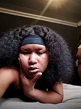 Chubbygoddess123 online show from April 23, 12:40 pm