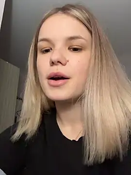 KimEvanss online show from June 20, 5:27 pm