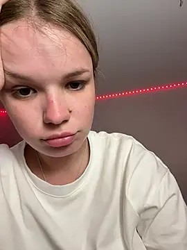 KimEvanss online show from August 2, 5:22 pm