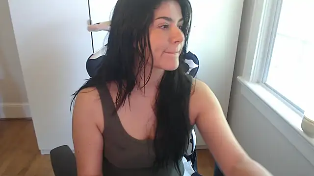cassiealvarez online show from July 4, 8:48 pm