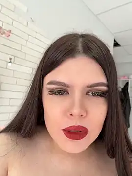AmeliaBronze online show from May 1, 2:16 am