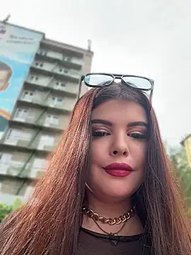 AmeliaBronze online show from July 27, 3:02 am