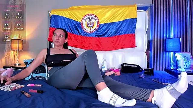Snapshot of MILF_AURORA chatting on July 9, 8:46 pm MILF AURORA online show from July 9, 8:46 pm