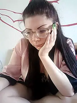 Snapshot of HotVWGirl chatting on April 26, 3:42 pm HotVWGirl online show from April 26, 3:42 pm