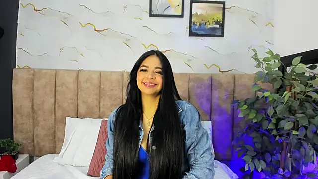 Candicewayne online show from June 8, 11:54 am