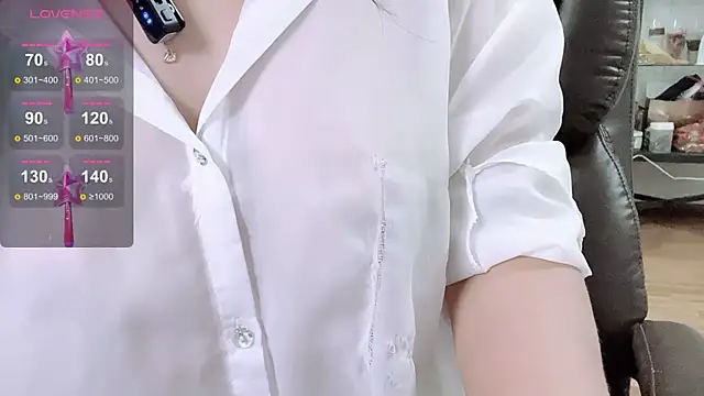 yi-xing online show from May 25, 10:16 pm