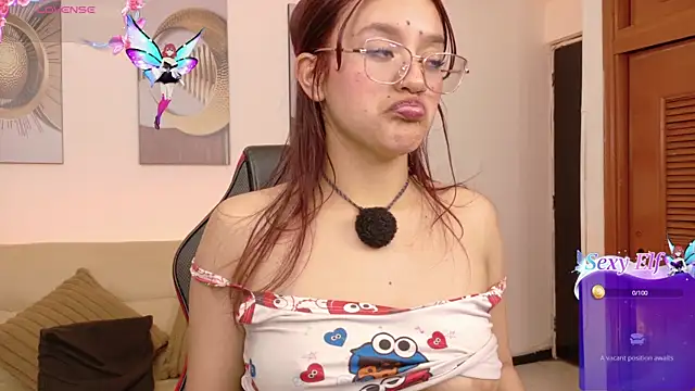 Snapshot of helen_diazz chatting on June 11, 4:10 am helen diazz online show from June 11, 4:10 am