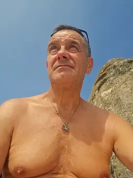 loulouferrari online show from June 21, 3:36 pm