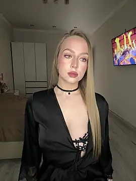 AlisaPearl online show from April 21, 8:23 pm