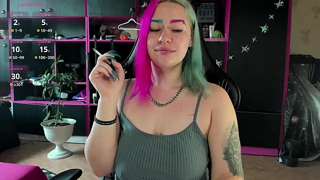 Neon Baddie online show from July 30, 9:08 am