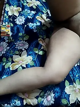 Snapshot of Sweety_1_Singh chatting on June 8, 6:08 pm Sweety 1 Singh online show from June 8, 6:08 pm
