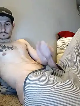 xForlorndog online show from April 18, 9:57 am