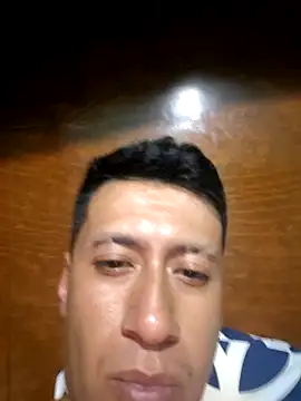 Snapshot of Martin27xxxhot chatting on July 31, 11:53 am Martin27xxxhot online show from July 31, 11:53 am