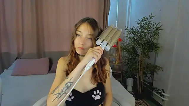 Snapshot of alis_tauber chatting on July 17, 9:38 am alis tauber online show from July 17, 9:38 am