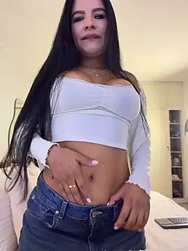 Elara Luxe online show from June 6, 10:58 pm