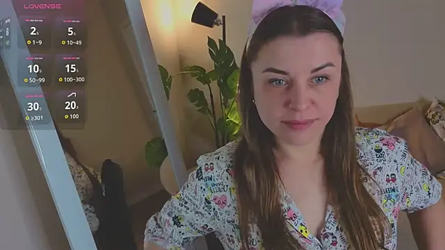 Jane Fisher  online show from May 1, 9:52 pm