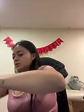 Snapshot of Selene__Ferrer chatting on April 29, 12:42 pm Selene Ferrer online show from April 29, 12:42 pm