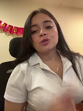 Snapshot of Selene__Ferrer chatting on May 11, 4:04 pm Selene Ferrer online show from May 11, 4:04 pm
