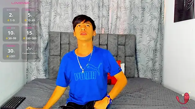 IhanKing online show from June 8, 7:25 pm