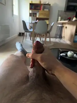 Snapshot of bgos33 chatting on April 16, 7:42 am bgos33 online show from April 16, 7:42 am