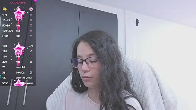 Samantha bloww1 online show from July 17, 3:24 am