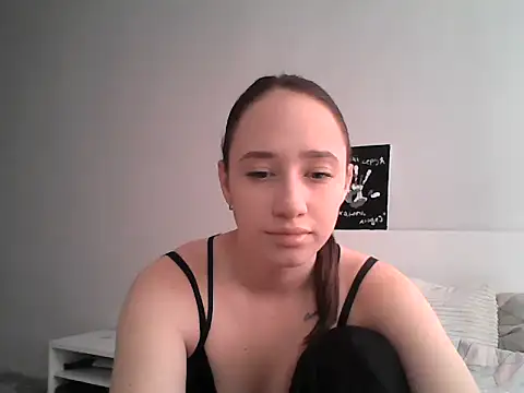 DarkMirel online show from May 24, 12:32 pm