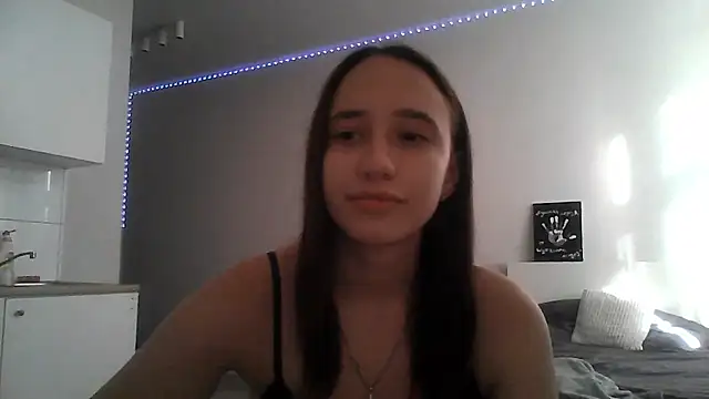 DarkMirel online show from August 9, 4:01 pm