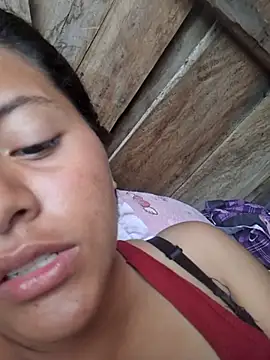 Snapshot of AishaYeleth chatting on July 24, 9:24 pm AishaYeleth online show from July 24, 9:24 pm