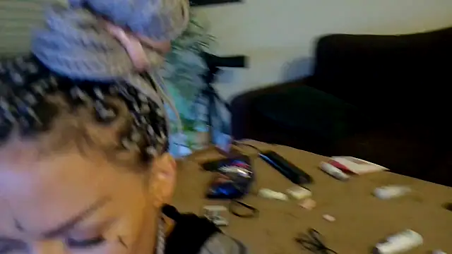 shyhornymommy online show from May 2, 9:42 pm