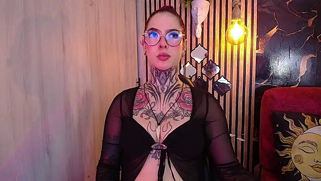 Atenea Red online show from August 5, 10:55 pm