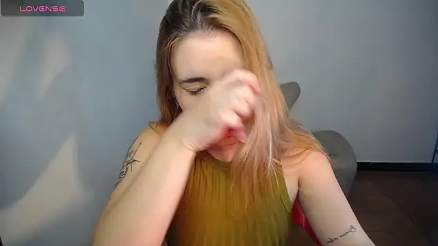 Ambar lynn01 online show from June 19, 8:12 pm