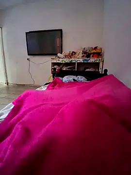 emimyy online show from June 14, 4:53 pm