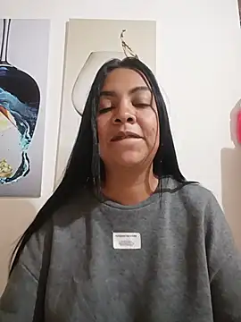 Silvana2927 online show from July 21, 10:28 am