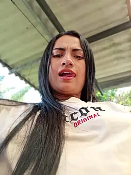 DaniellaGiraldo online show from May 18, 4:24 pm