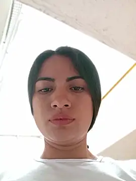 DaniellaGiraldo online show from May 21, 1:07 pm