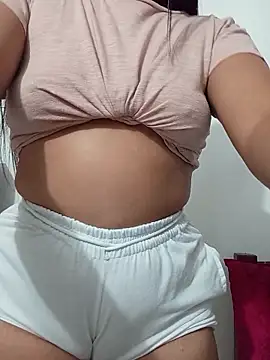 DaniellaGiraldo online show from June 4, 1:50 pm