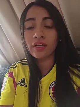 DaniellaGiraldo online show from June 17, 2:29 pm