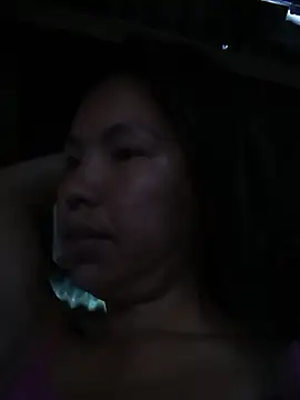 Snapshot of _sweetbabe23 chatting on June 6, 2:27 am sweetbabe23 online show from June 6, 2:27 am