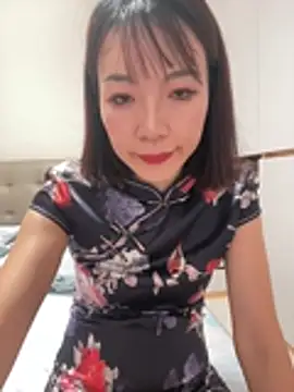 fafade2588 online show from August 1, 1:32 pm