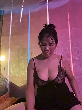 Best-nude online show from June 2, 7:10 am