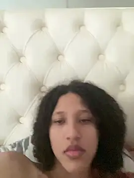 Stefy sophie03 online show from July 9, 8:13 pm