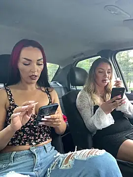MeganFoxiyyy online show from June 13, 3:59 am