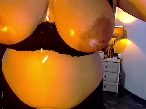 Super Latchbiya online show from July 30, 11:59 pm
