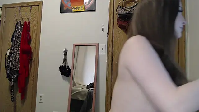 aurora rayx online show from June 21, 10:34 pm