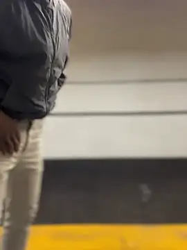 Zion2150 online show from April 23, 3:08 am