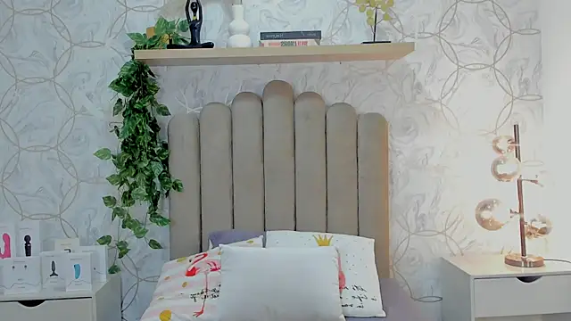 katherine glow online show from June 29, 7:14 pm