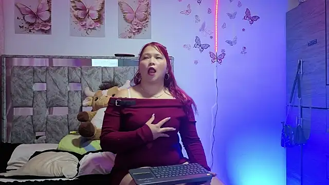 scarlet1421 online show from April 28, 2:49 am