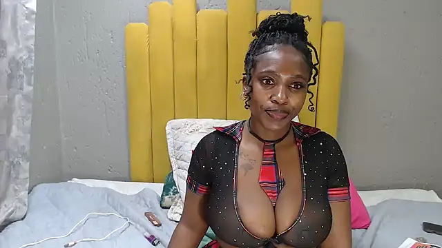 CocoBlazerx76 online show from July 31, 6:40 pm