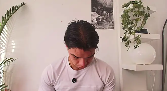 Snapshot of andyypalmer_ chatting on May 23, 12:31 pm andyypalmer online show from May 23, 12:31 pm