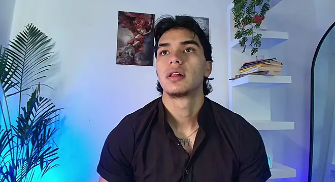 Snapshot of andyypalmer_ chatting on June 2, 3:25 pm andyypalmer online show from June 2, 3:25 pm